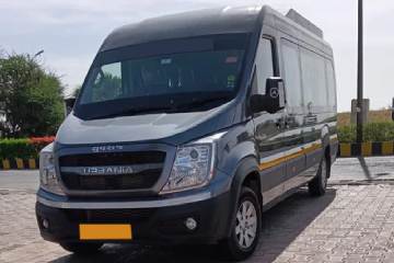 Urbania Traveller 12 Seater